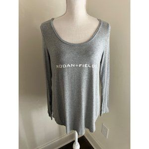 Rodan+Fields Gray Long Sleeve Tee Size Medium